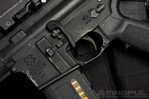 magpulBADleverextendedboltreleaseAR-153