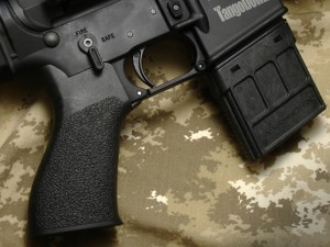New-AR-15-Tango-Down-Battlegrip